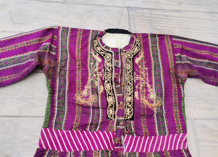 OSMANLI DÖNEMİ HEREKE İŞİ YÜKSEK KONDİSYONDA İPEK GELİNLİK