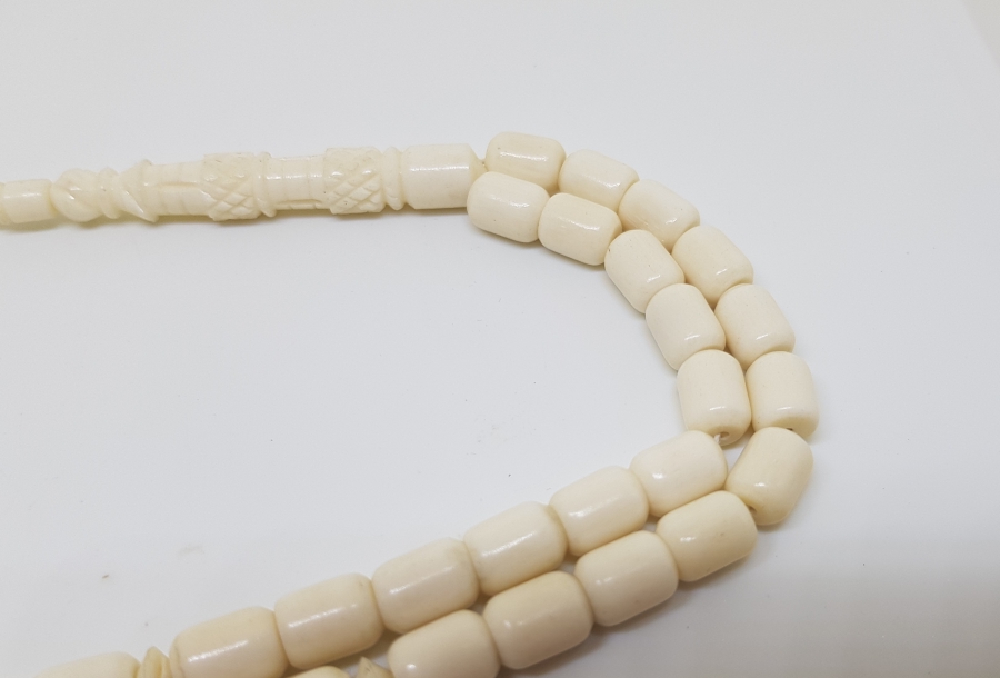 İMAMESİ DERVİŞ SİKKESİ FORMUNDA YAPILMIŞ 33LÜ KEMİK TESPİH