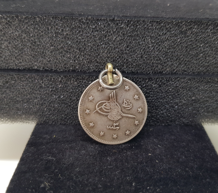 MEHMET REŞAT HAN DÖNEMİ KOLYEYE ÇEVRİLMİŞ GÜMÜŞ 2 KURUŞ