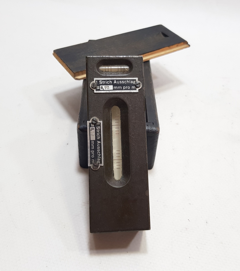 ORİJİNAL AHŞAP KUTUSUNDA 1900 BAŞLARI ANTİKA MEKANİK ALET