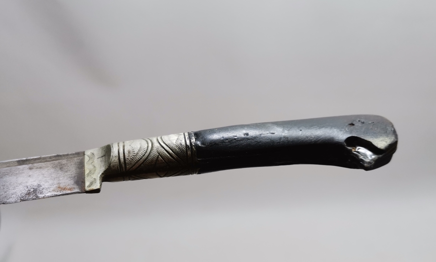 ORİJİNAL KININDA OSMANLI DÖNEMİ SÜRMENE İŞİ BOYNUZ SAPLI VE SAVAT İŞÇİLİKLİ KAMA