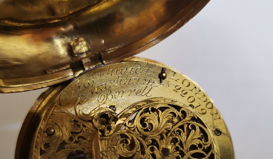 1800 BAŞLARI MARKWİCK MARKAM USTA YAPIMI İKİ KASALI TOMBAK CEP SAATİ