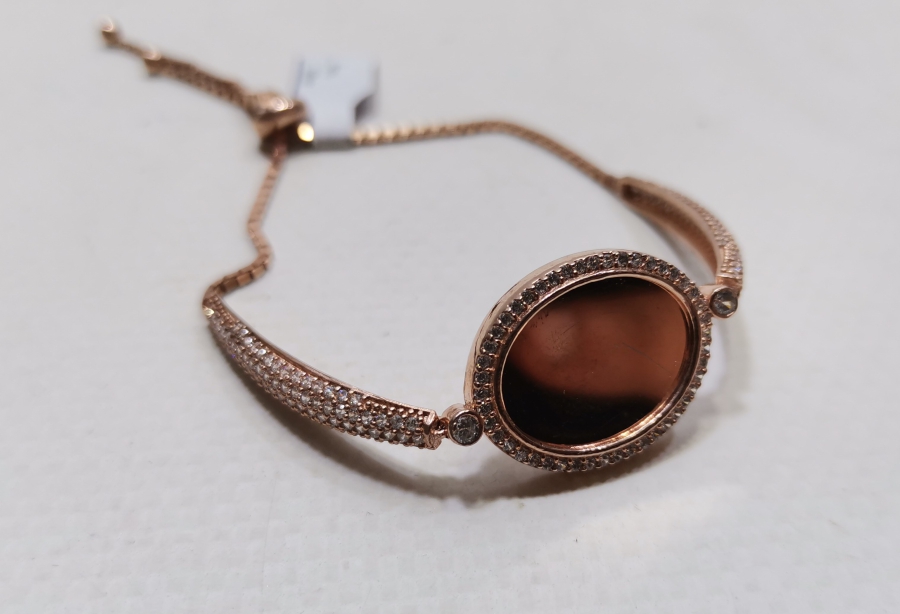 MARGAZİT TAŞLARLA SÜSLÜ ALTIN VERMEYLİ AVRUPA YAPIMI GÜMÜŞ BİLEKLİK