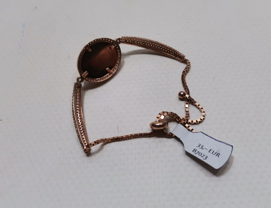 MARGAZİT TAŞLARLA SÜSLÜ ALTIN VERMEYLİ AVRUPA YAPIMI GÜMÜŞ BİLEKLİK