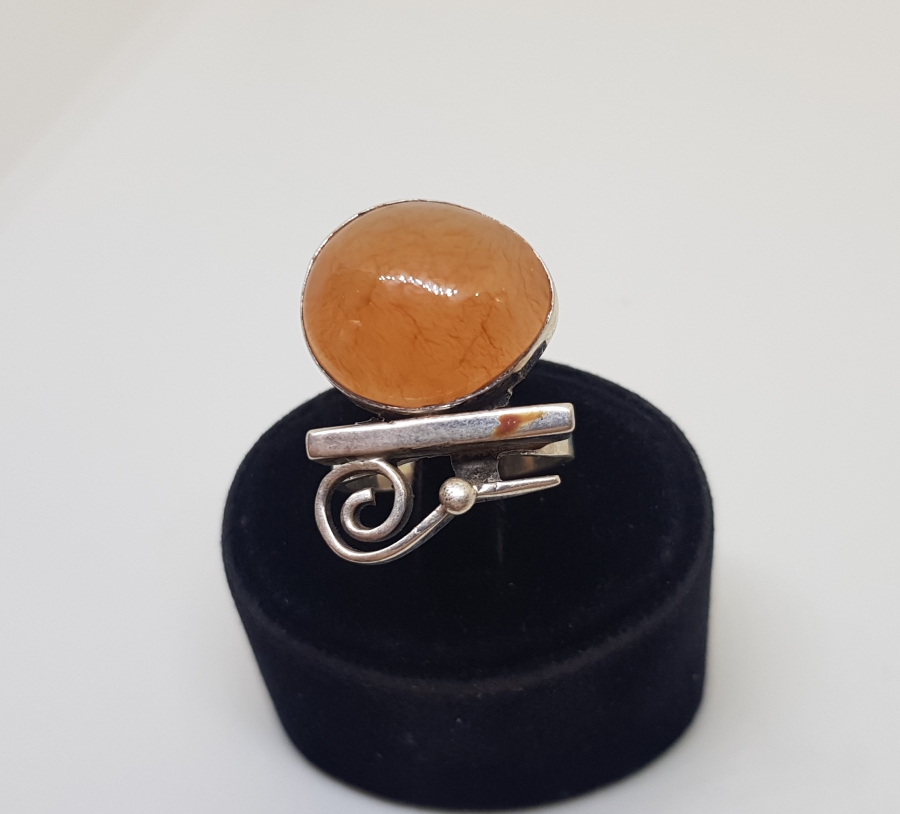 ÖZEL DİZAYN YEŞİM TAŞLI GÜMÜŞ YÜZÜK