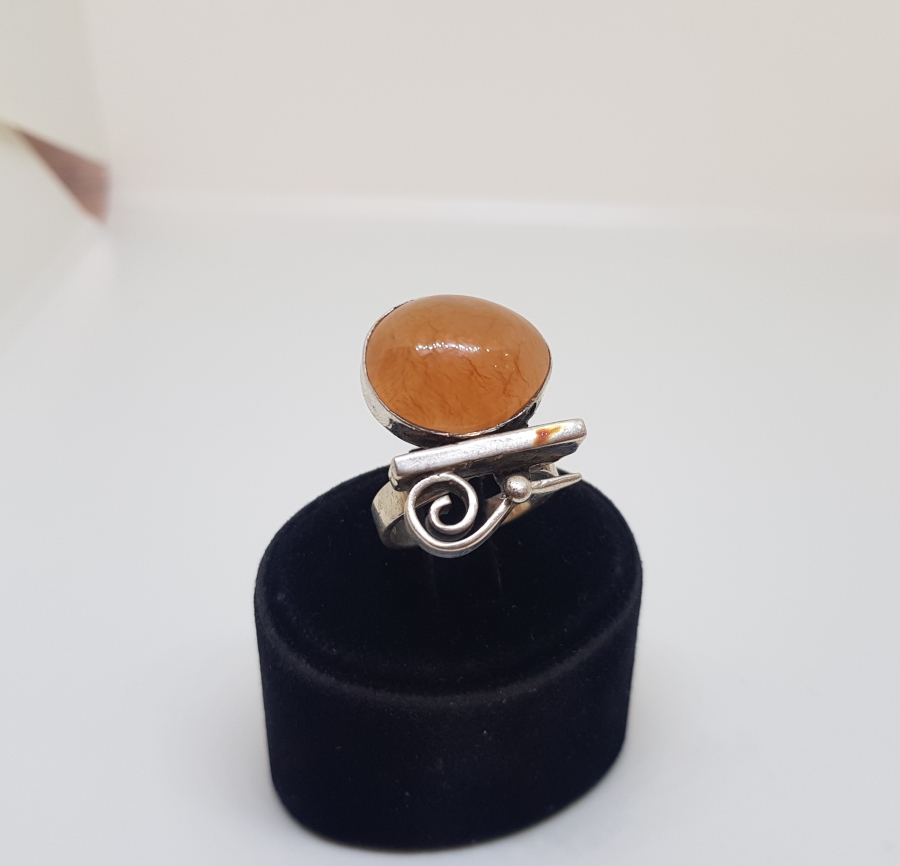 ÖZEL DİZAYN YEŞİM TAŞLI GÜMÜŞ YÜZÜK