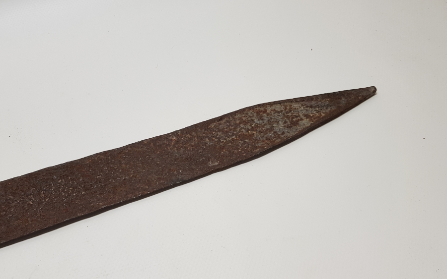 ÜZERİ OSMANLICA YAZILI EL DÖVME DEMİRDEN MAMUL ÇERKES İŞİ ÇOK NADİR ÇERKES EĞİTİM KAMASI