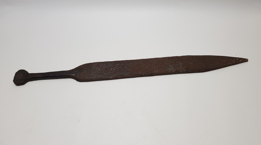 ÜZERİ OSMANLICA YAZILI EL DÖVME DEMİRDEN MAMUL ÇERKES İŞİ ÇOK NADİR ÇERKES EĞİTİM KAMASI