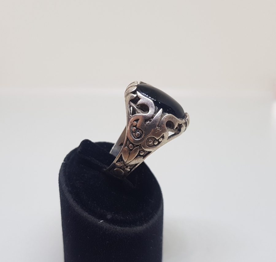 SİYAH AKİK TAŞLI GÜMÜŞ ERKEK YÜZÜĞÜ