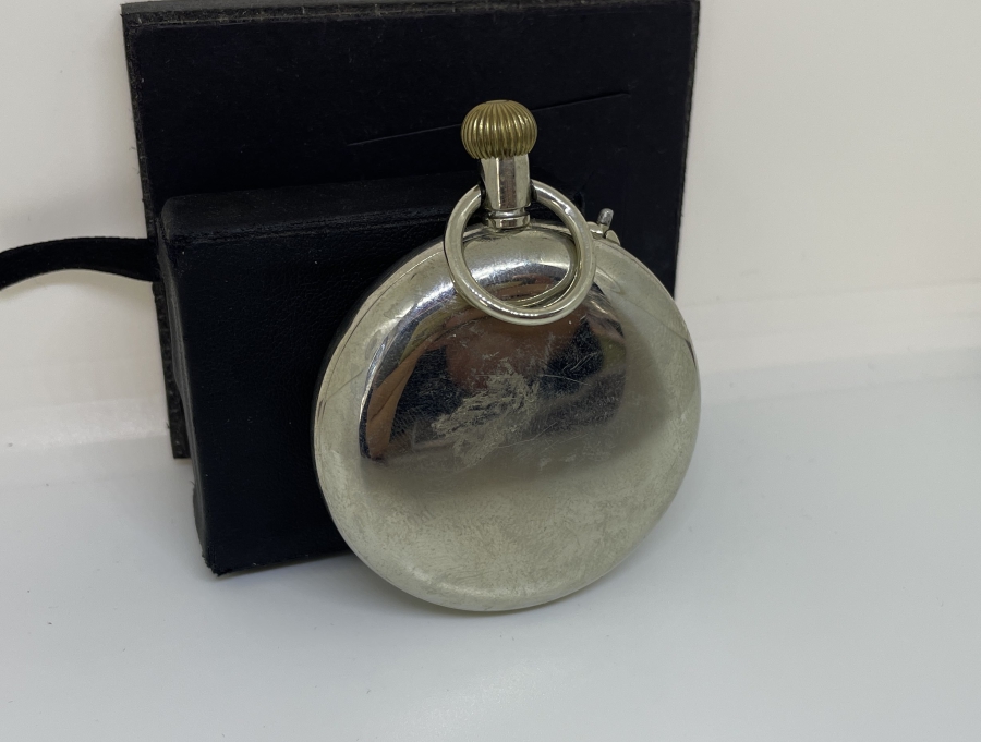 ÜZERİNDE OSMANLICA VAKİT NAKİTTİR YAZILI İZMİRLİ BÜYÜK TÜCCAR MEHMET TEVFİK BEYE AİT ÇOK NADİR OSMANLI DÖNEMİ CEP SAATİ