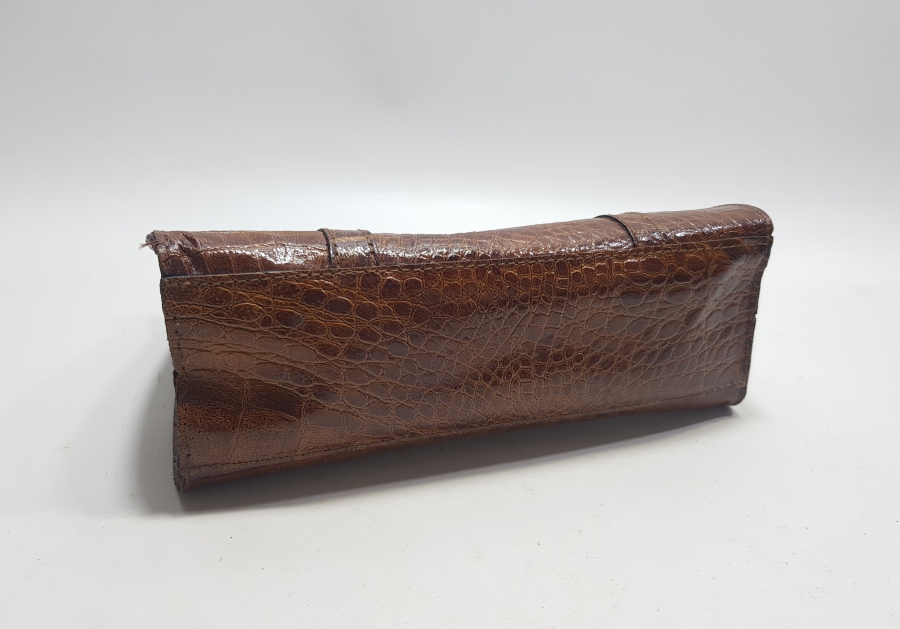 TİMSAH DERİSİNDEN MAMUL ANTİKA ÇANTA