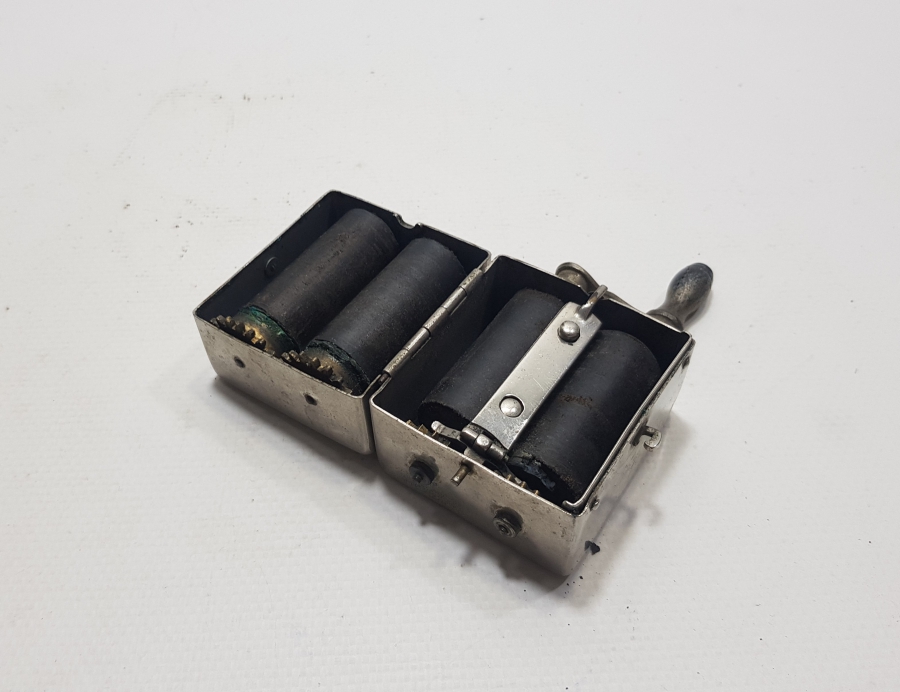 ANTİKA JİLET BİLEYİCİSİ