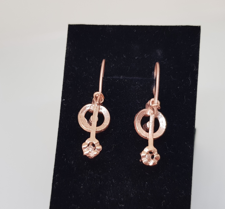 GÜL MODEL ELMAS TAŞLI KÜPE