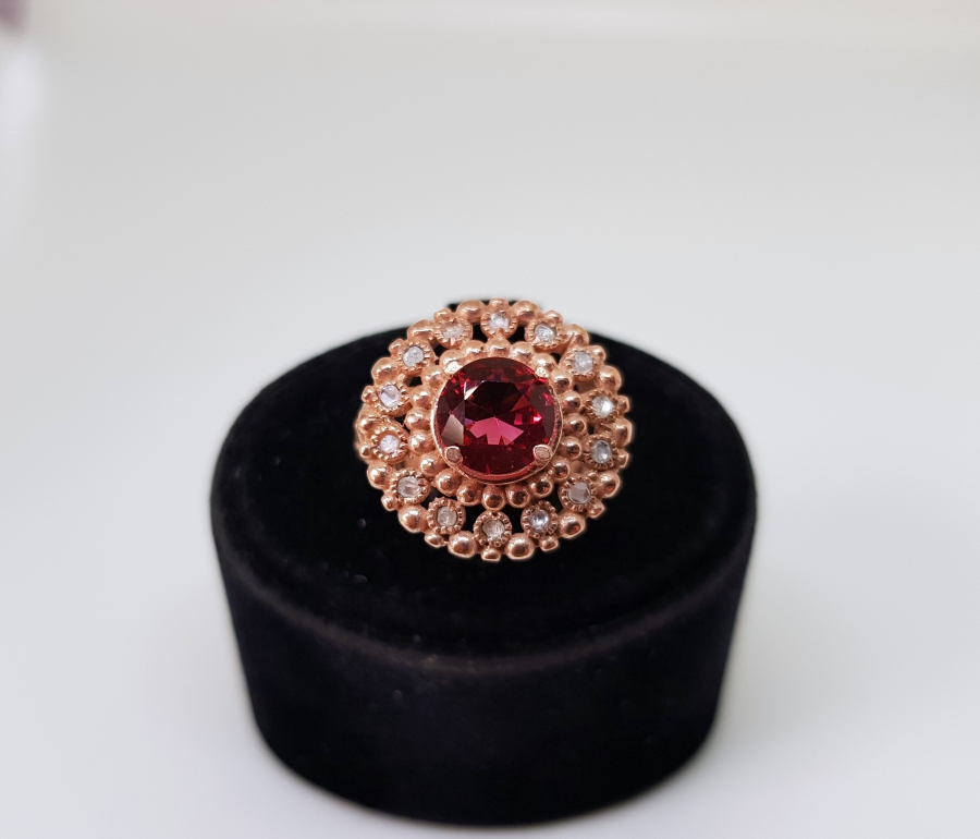 DİVANHANE MODELİ ELMAS TAŞLI YÜZÜK