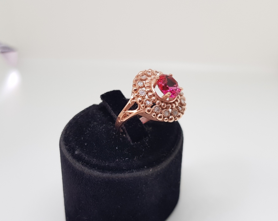 DİVANHANE MODELİ ELMAS TAŞLI YÜZÜK