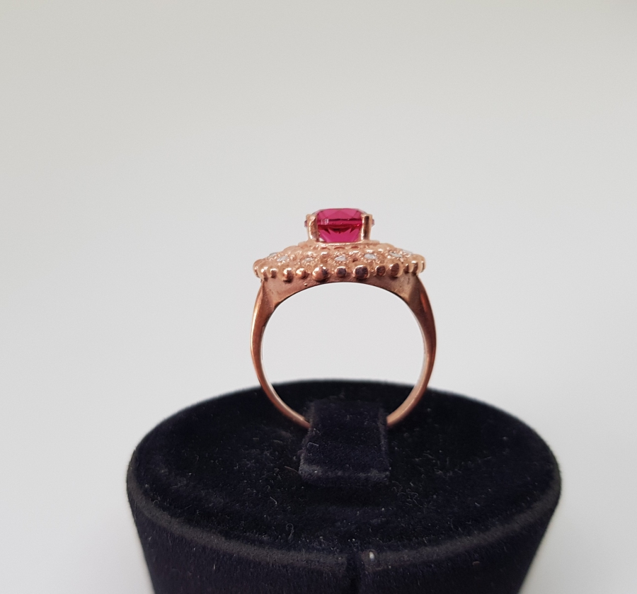 DİVANHANE MODELİ ELMAS TAŞLI YÜZÜK