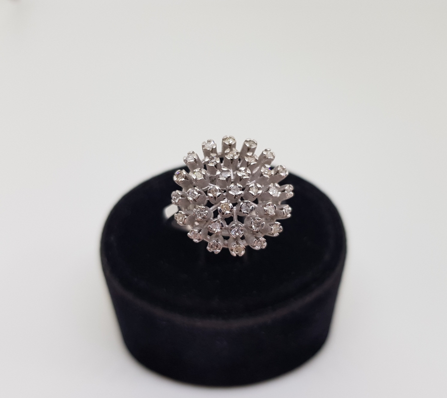 DİKENLİ MODEL PIRLANTA TAŞLI YÜZÜK