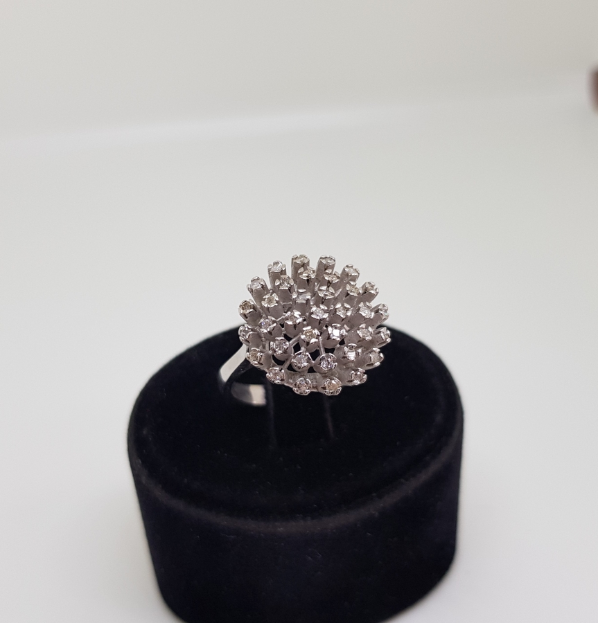 DİKENLİ MODEL PIRLANTA TAŞLI YÜZÜK