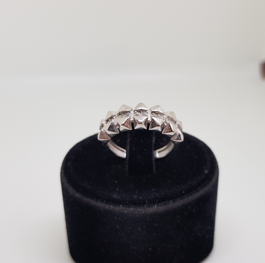 ÇİFTE YEDİTAŞ MODEL PIRLANTA YÜZÜK