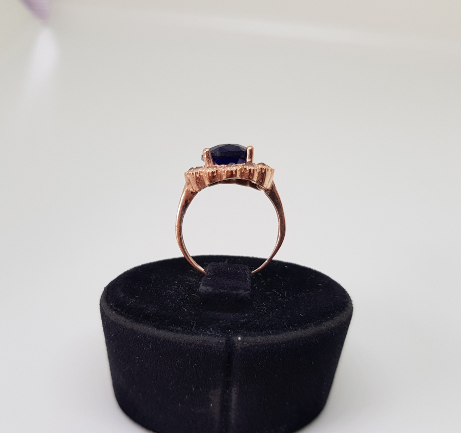 SAFİR VE PIRLANTA TAŞLI HÜRREM MODEL BÜYÜK BOY YÜZÜK