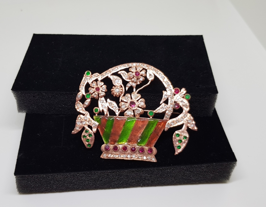 RENK CÜMBÜŞÜ MODELİ MİNELİ BROŞ