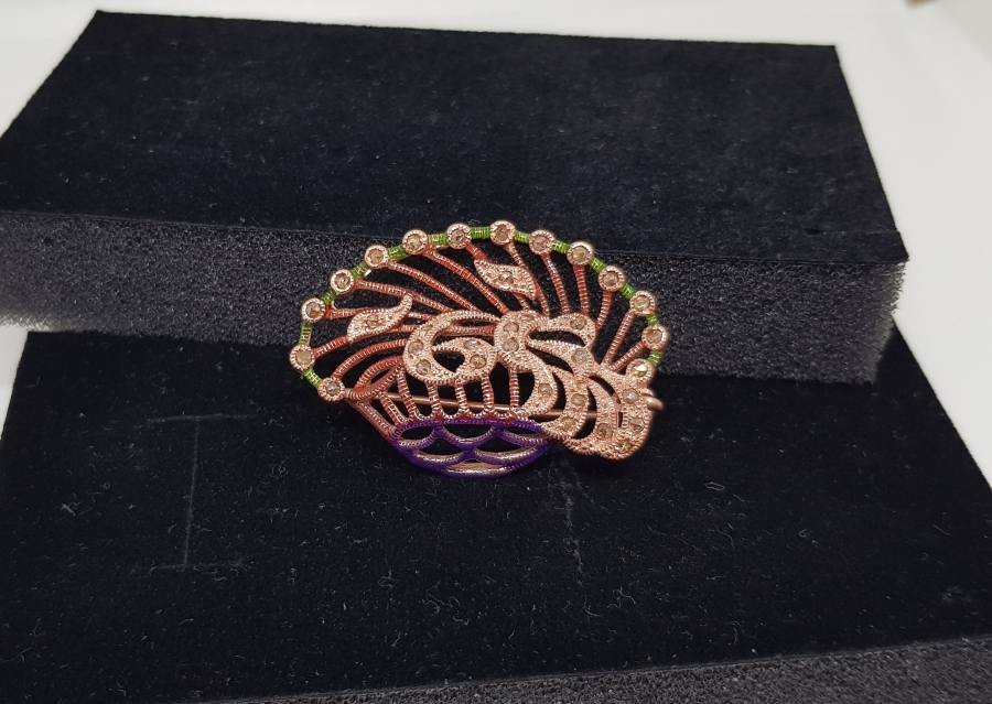 ELMAS VE MİNE İŞÇİLİKLİ BROŞ