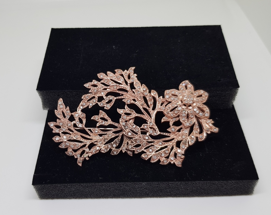 DALLI MODEL ELMAS TAŞLI BROŞ