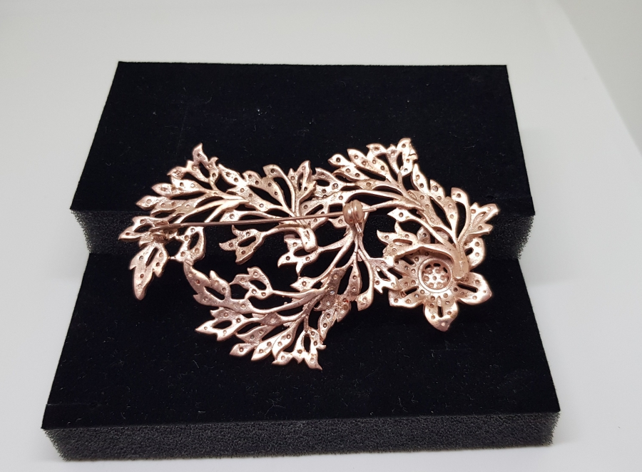 DALLI MODEL ELMAS TAŞLI BROŞ