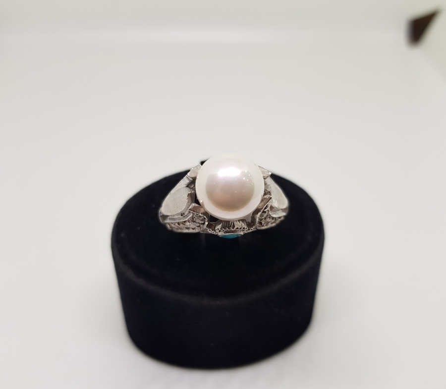 PIRLANTA TAŞLI İNCİLİ MODEL YÜZÜK