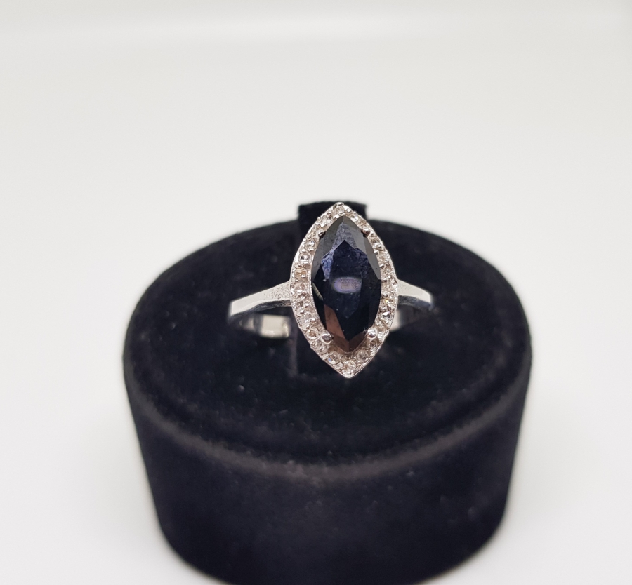 FASETA KESİMLİ AVRUPA MEKİK MODELİ PIRLANTA YÜZÜK