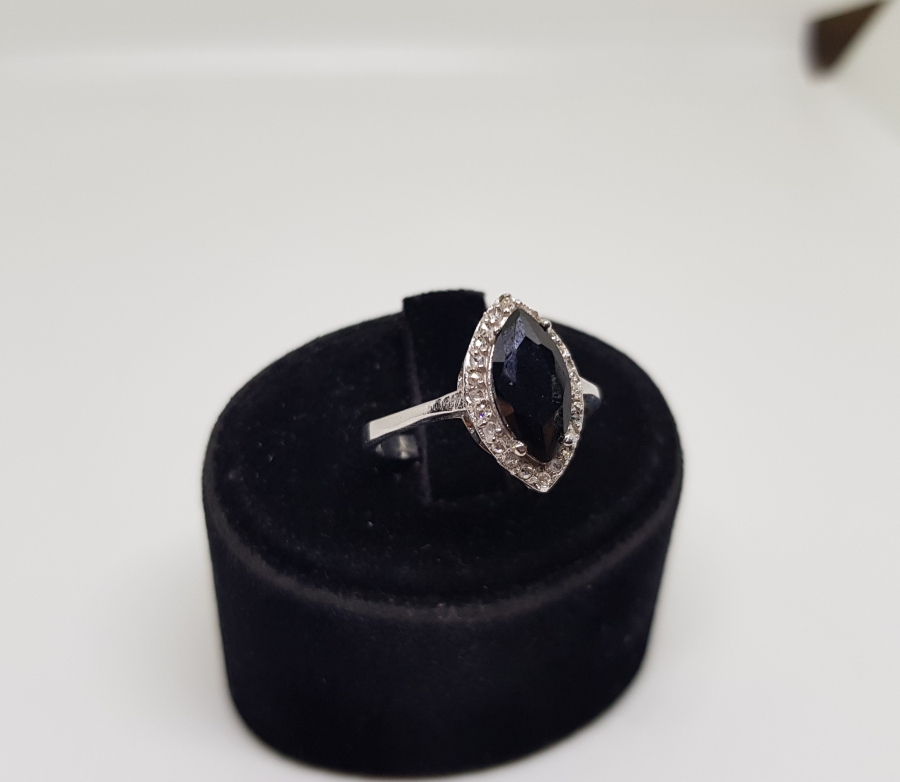 FASETA KESİMLİ AVRUPA MEKİK MODELİ PIRLANTA YÜZÜK