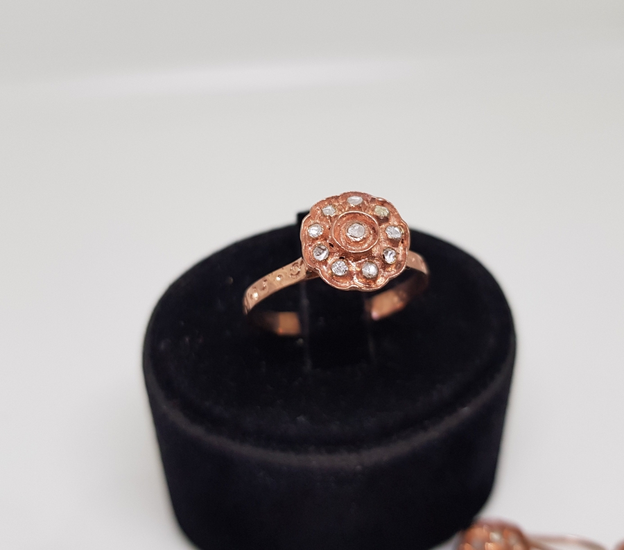 ELMAS TAŞLI KOLYE KÜPE YÜZÜK TAKIMI