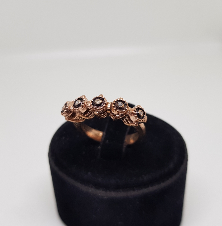 BEŞTAŞLI ELMAS YÜZÜK