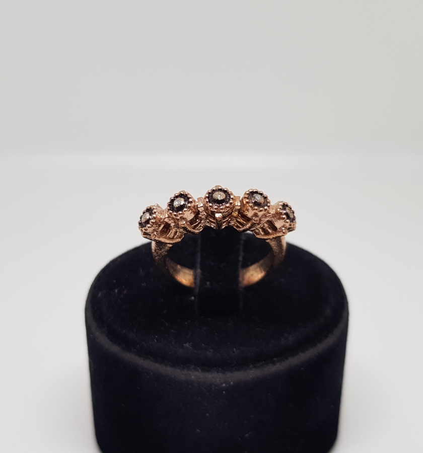 BEŞTAŞLI ELMAS YÜZÜK