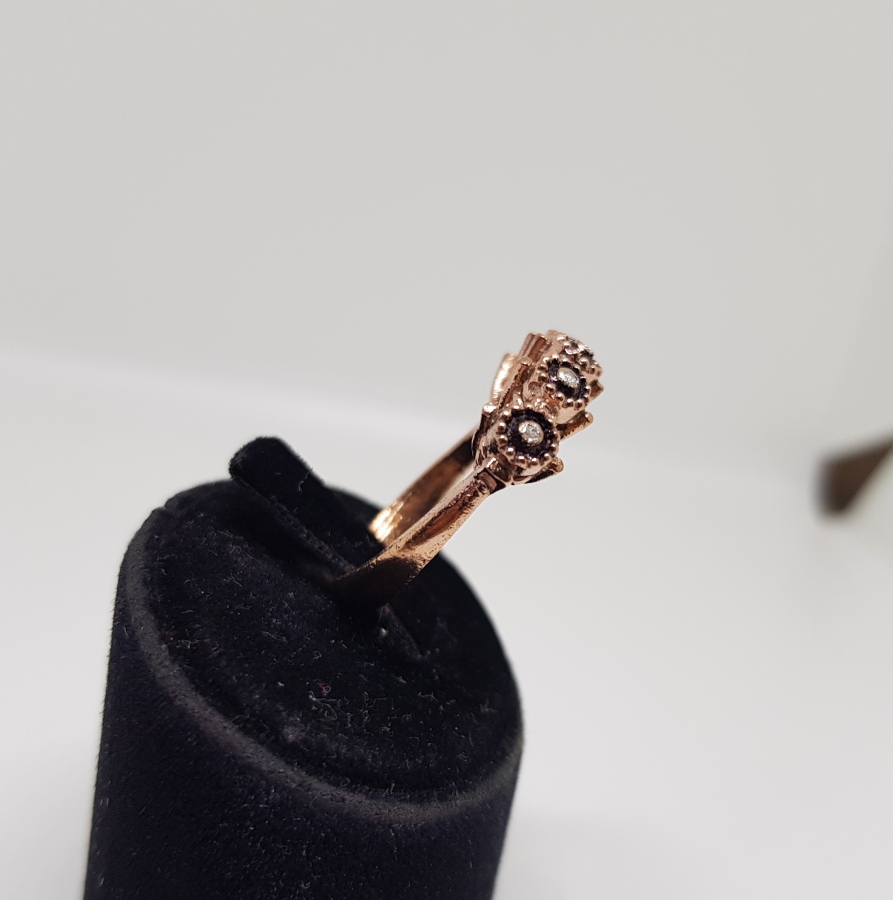 BEŞTAŞLI ELMAS YÜZÜK