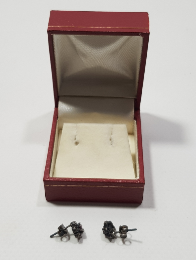 ANTİKA GÜMÜŞ KÜPE