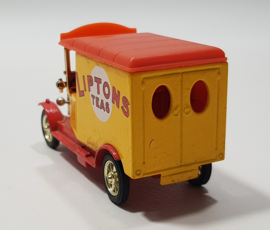 ANTİKA LİPTON ÇAYI PROMOSYON METAL OYUNCAK ARABA