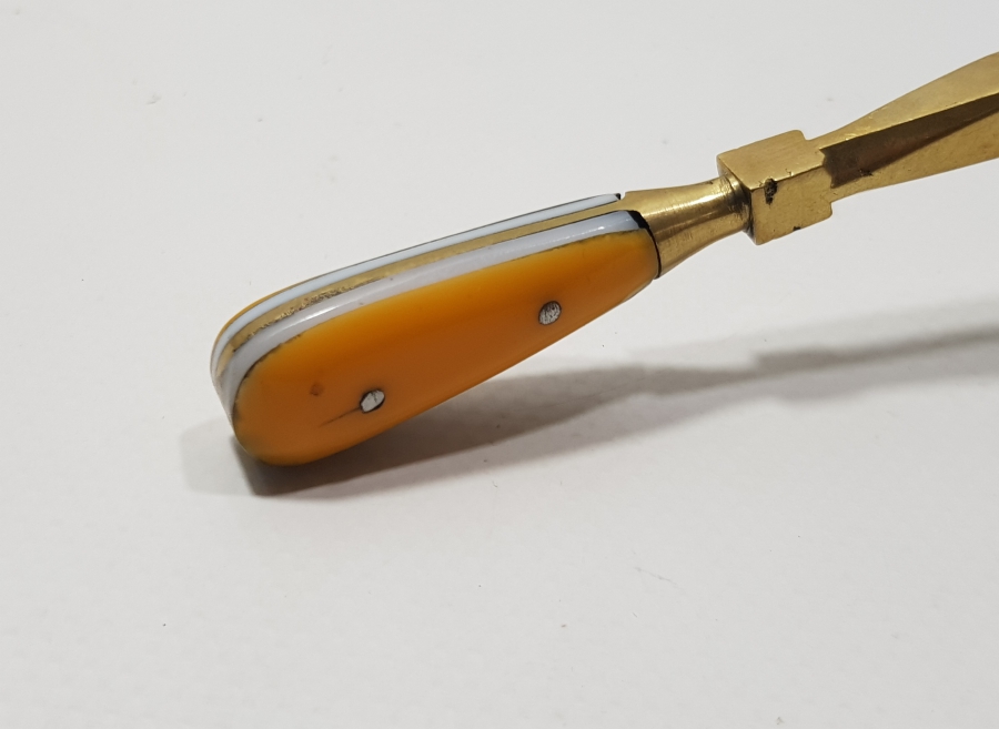 ANTİKA ŞEKER KIRACAĞI