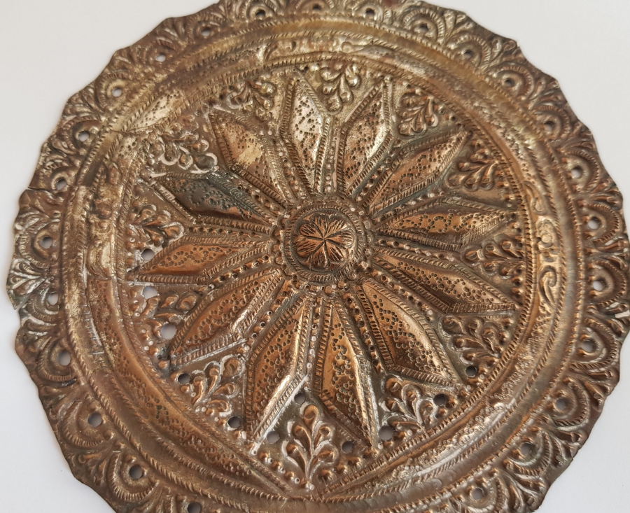 OSMANLI DÖNEMİ ÜZERİNDE BEKTAŞİ YILDIZI BULUNAN GÜMÜŞ KADIN TEPELİĞİ