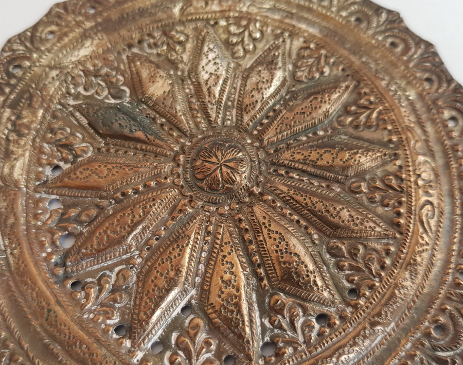 OSMANLI DÖNEMİ ÜZERİNDE BEKTAŞİ YILDIZI BULUNAN GÜMÜŞ KADIN TEPELİĞİ