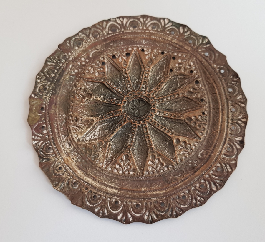 OSMANLI DÖNEMİ ÜZERİNDE BEKTAŞİ YILDIZI BULUNAN GÜMÜŞ KADIN TEPELİĞİ