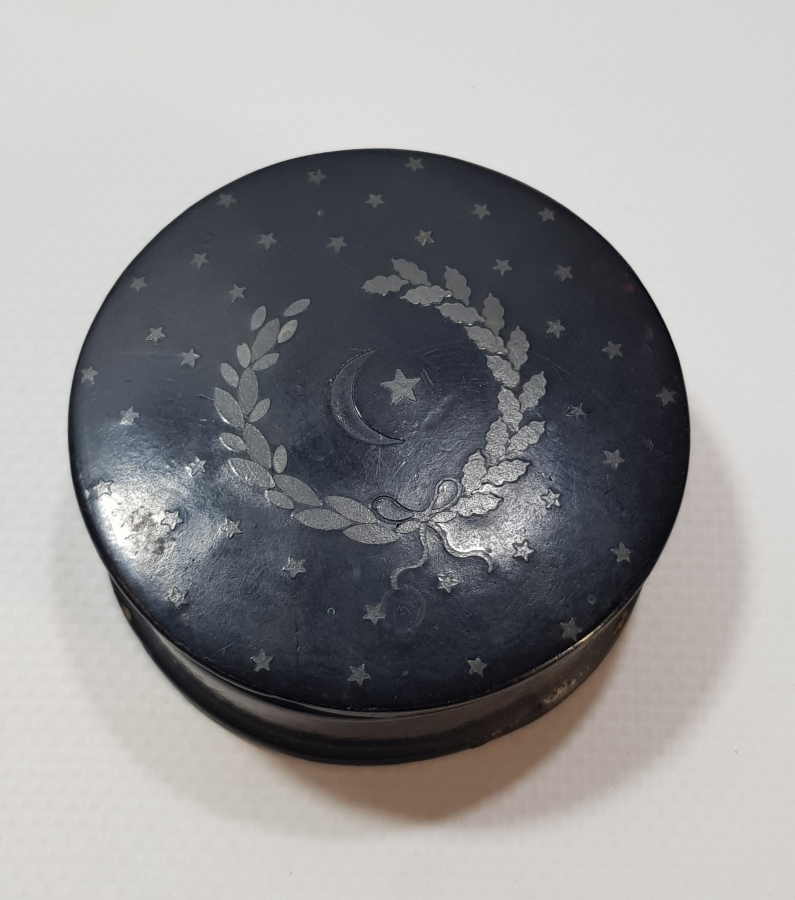 OSMANLI DÖNEMİ AY YILDIZLI PAPIER MACHE KUTU