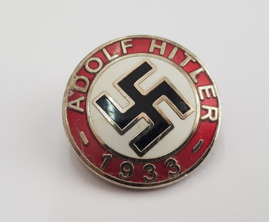 1933 ADOLF HİTLER YAZILI ÇOK NADİR MİNELİ ROZET