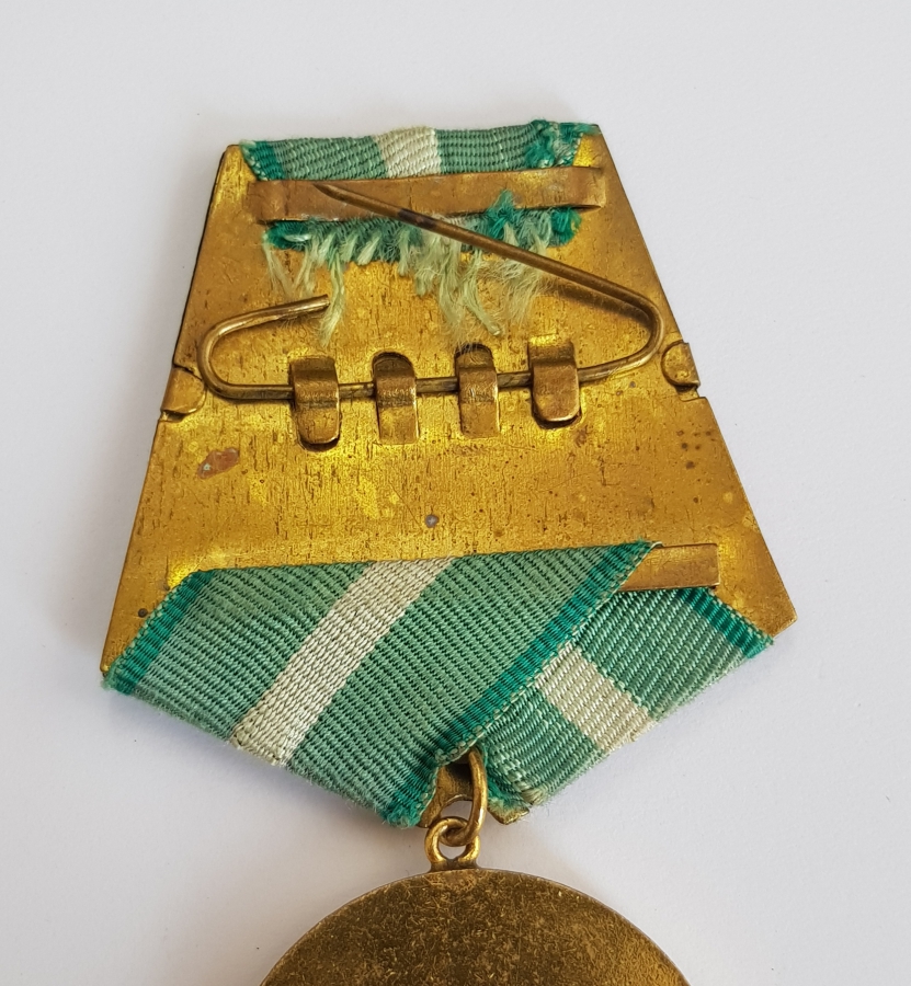 2. DÜNYA SAVAŞI DÖNEMİ MİNELİ BULGAR MADALYA