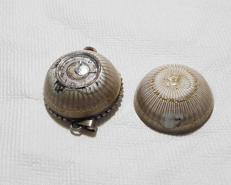 ANTİKA MİNELİ GÜMÜŞ TOP SAAT