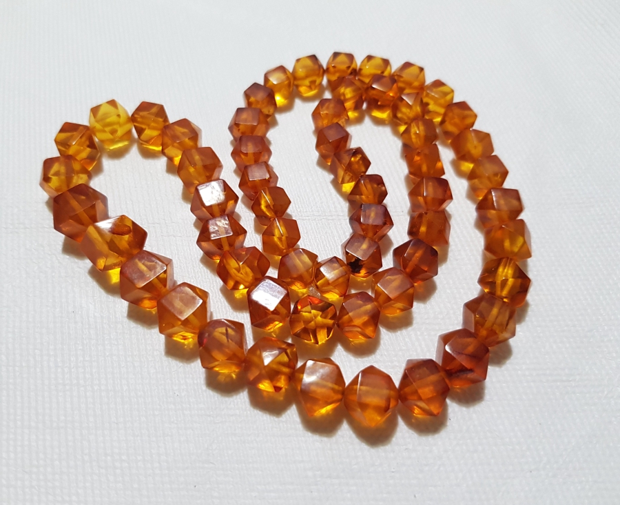 FASETA KESİM DAMLA KEHRİBAR GERDANLIK