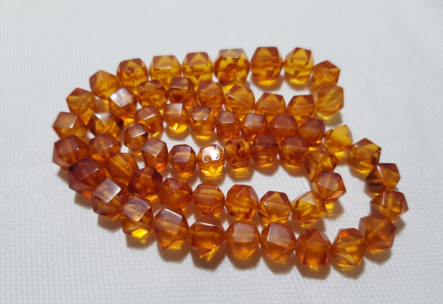 FASETA KESİM DAMLA KEHRİBAR GERDANLIK