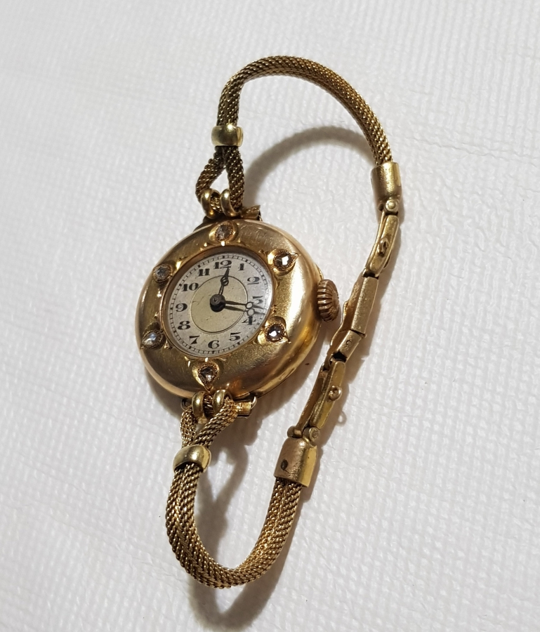 OSMANLI DÖNEMİ ELMASLARLA SÜSLÜ ALTIN KOL SAATİ