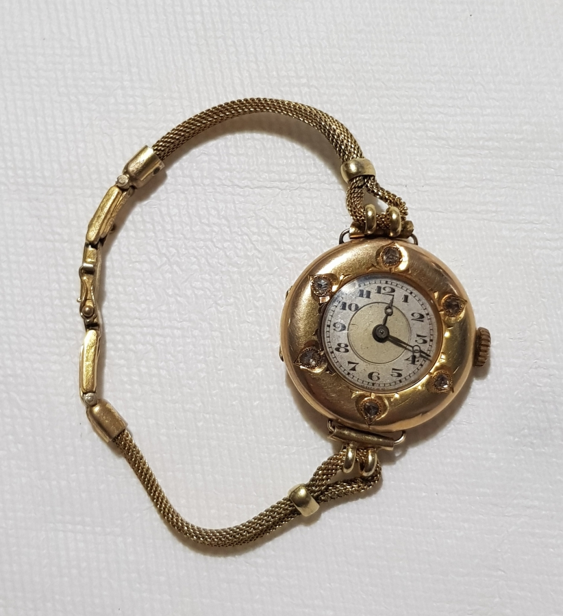 OSMANLI DÖNEMİ ELMASLARLA SÜSLÜ ALTIN KOL SAATİ