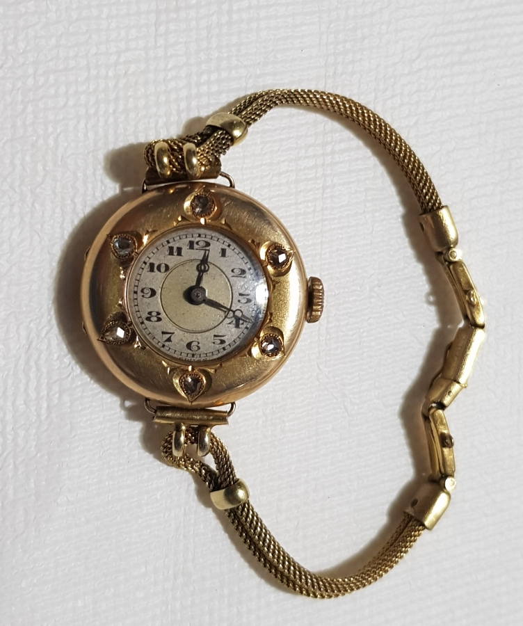 OSMANLI DÖNEMİ ELMASLARLA SÜSLÜ ALTIN KOL SAATİ